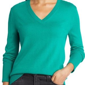 Nordstrom Merino blend V neck sweater